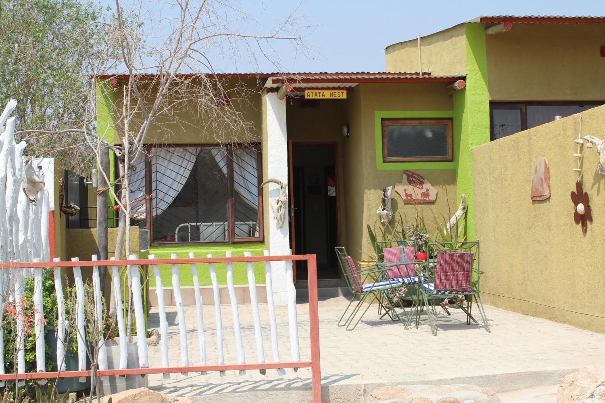 Ann'S Lodge & Camping Kamanjab Buitenkant foto